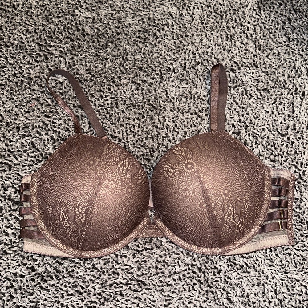 Victoria’s Secret bra